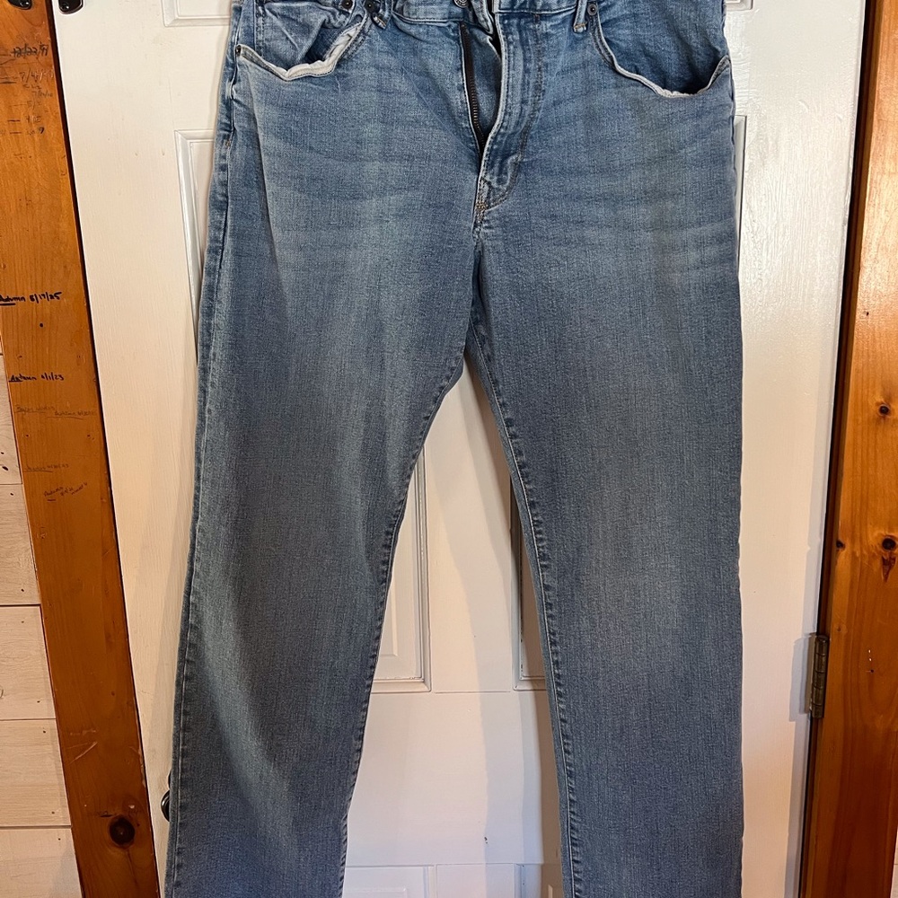 GAP Men's Light Blue Straight Jeans